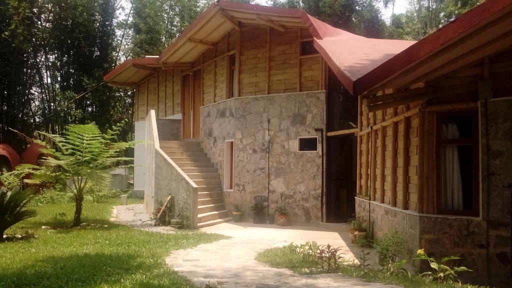 Hostal Tosepan Kali Куэцалан-дель-Прогресо Экстерьер фото